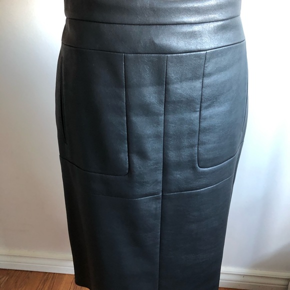 BCBG MaxAzria Faux Leather Skirt - Picture 9 of 16